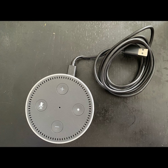 Amazon Alexa - Picture 3 of 3